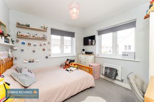 Bedroom- click for photo gallery